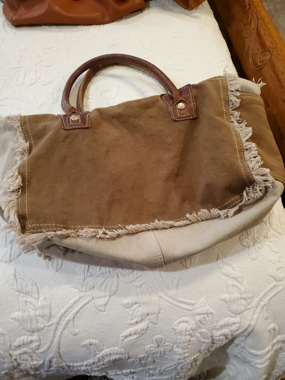 N/A brown canvas